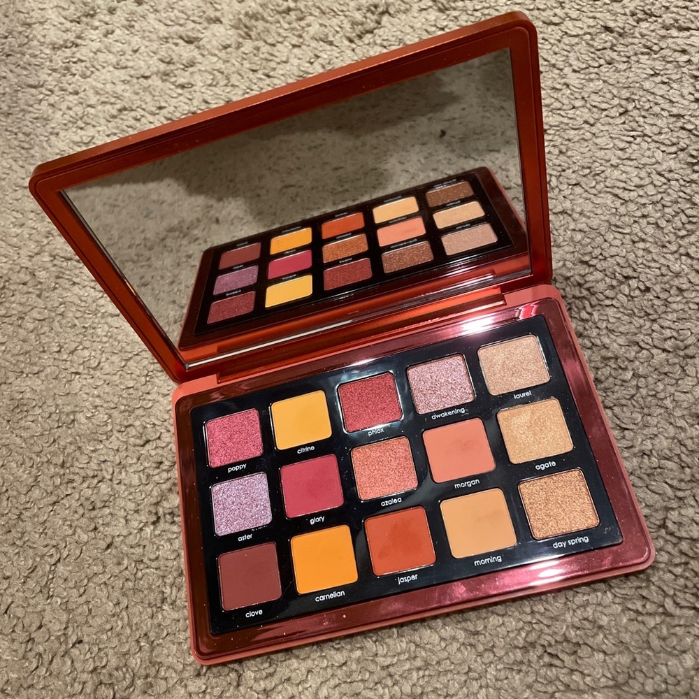 Eyeshadow Palette